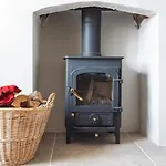 Red Kite Cottage In Easton On The Hill