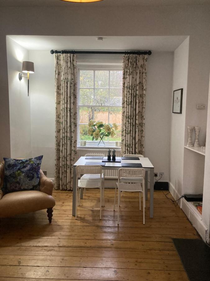 Holiday home Cosy Two Bedroom In