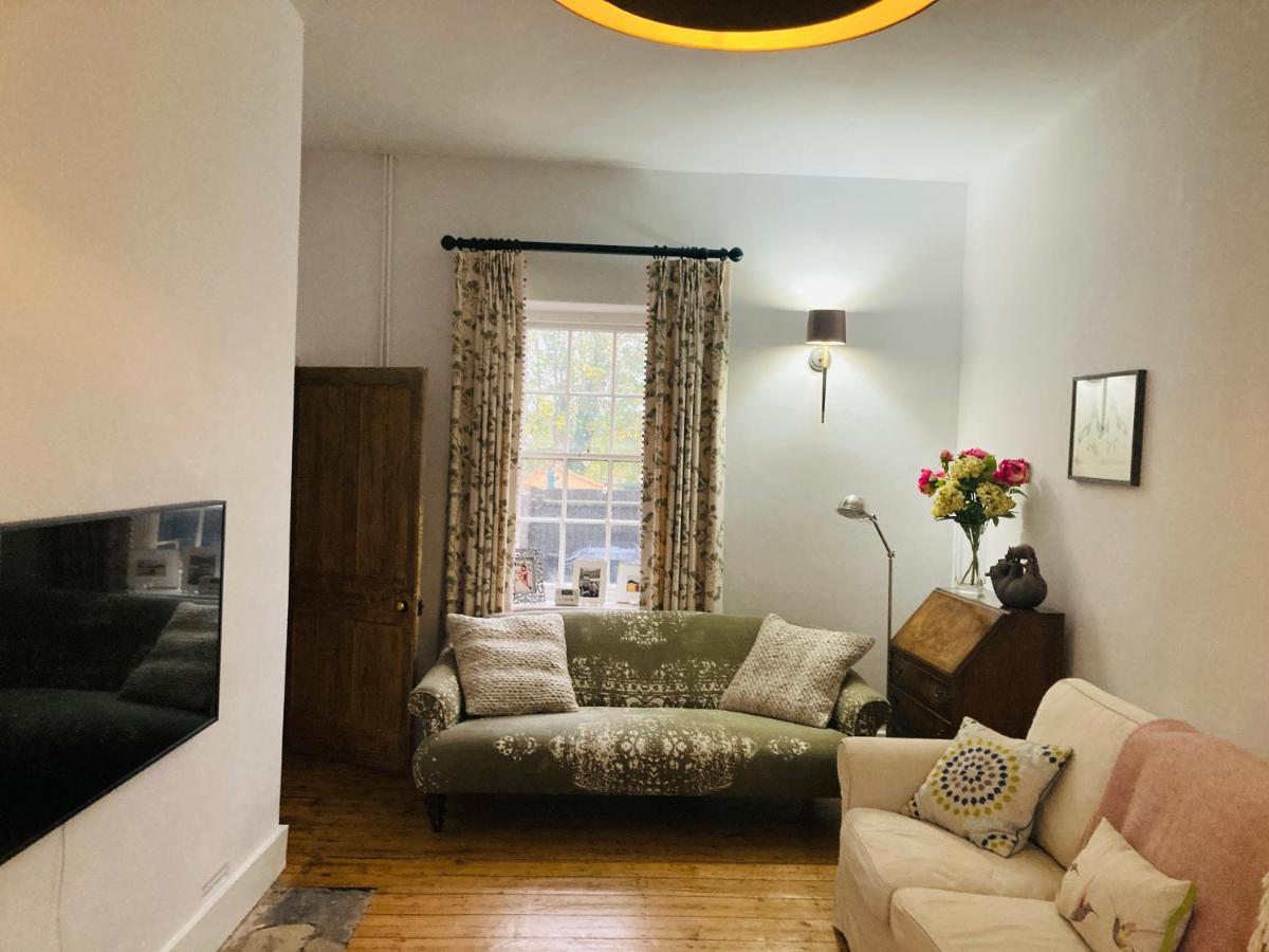 Holiday home Cosy Two Bedroom In