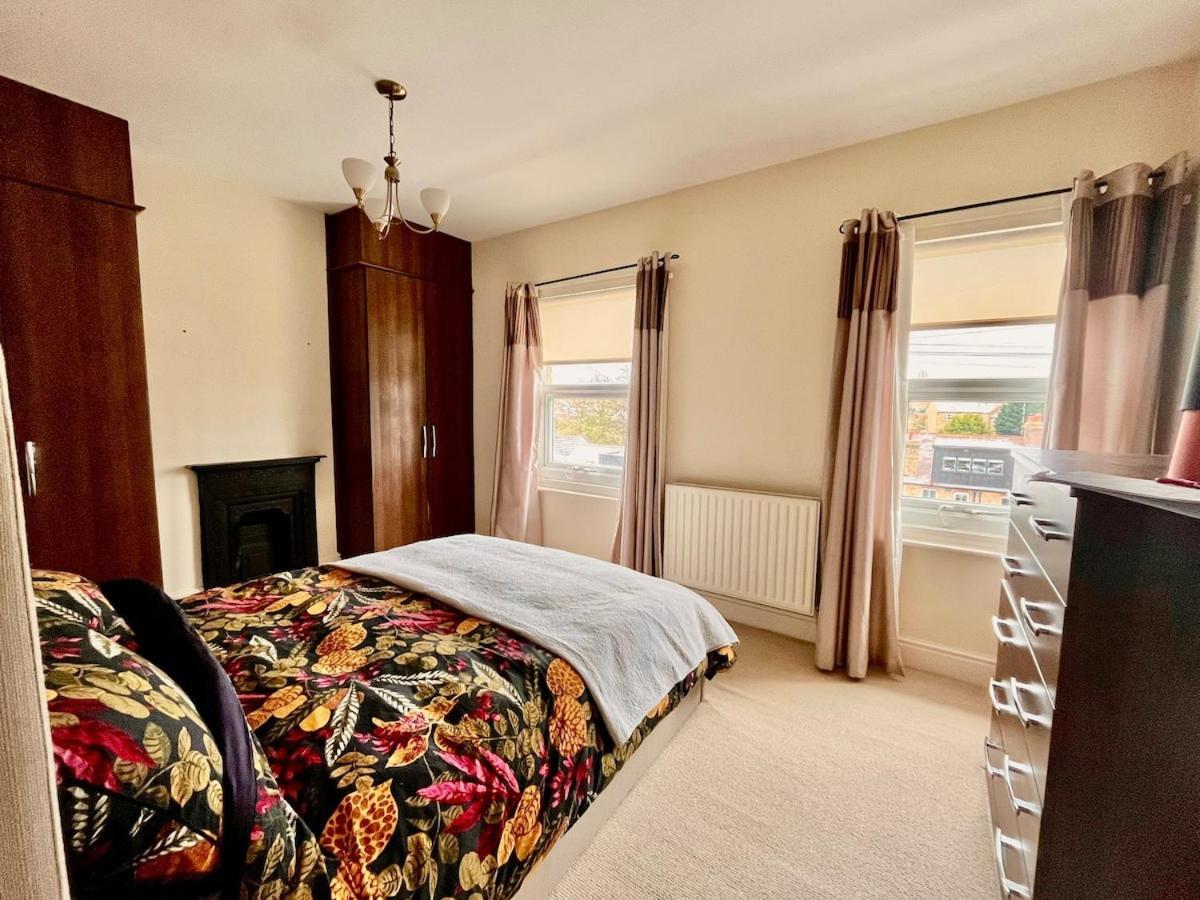 Hidden Gem In With Parking Holiday home Stamford