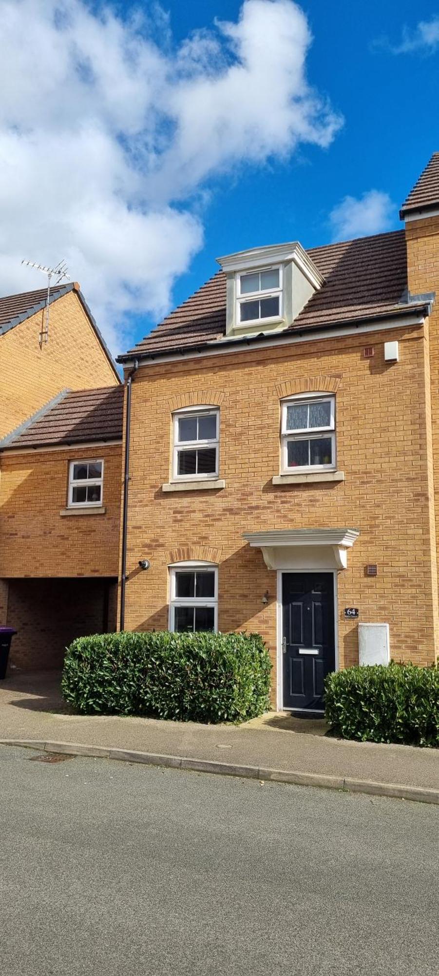 Your 4 Bedroom Townhouse - Superking Bed Holiday home