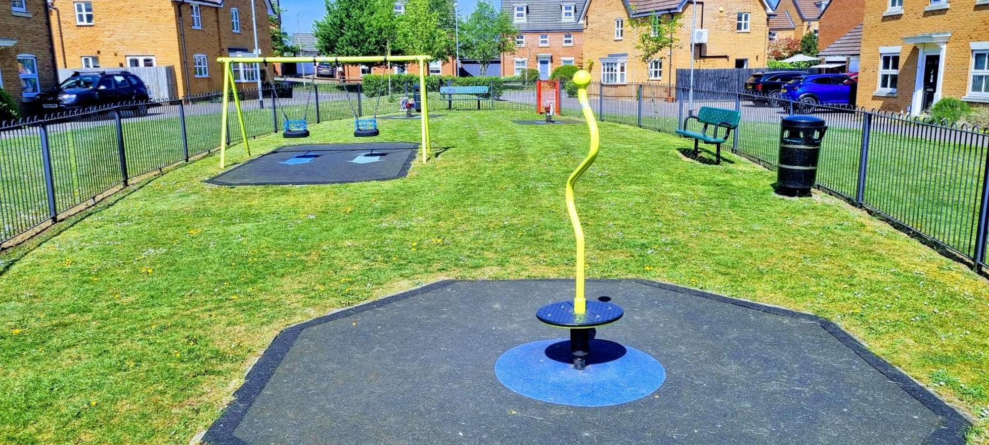 Your 4 Bedroom Townhouse - Superking Bed Stamford