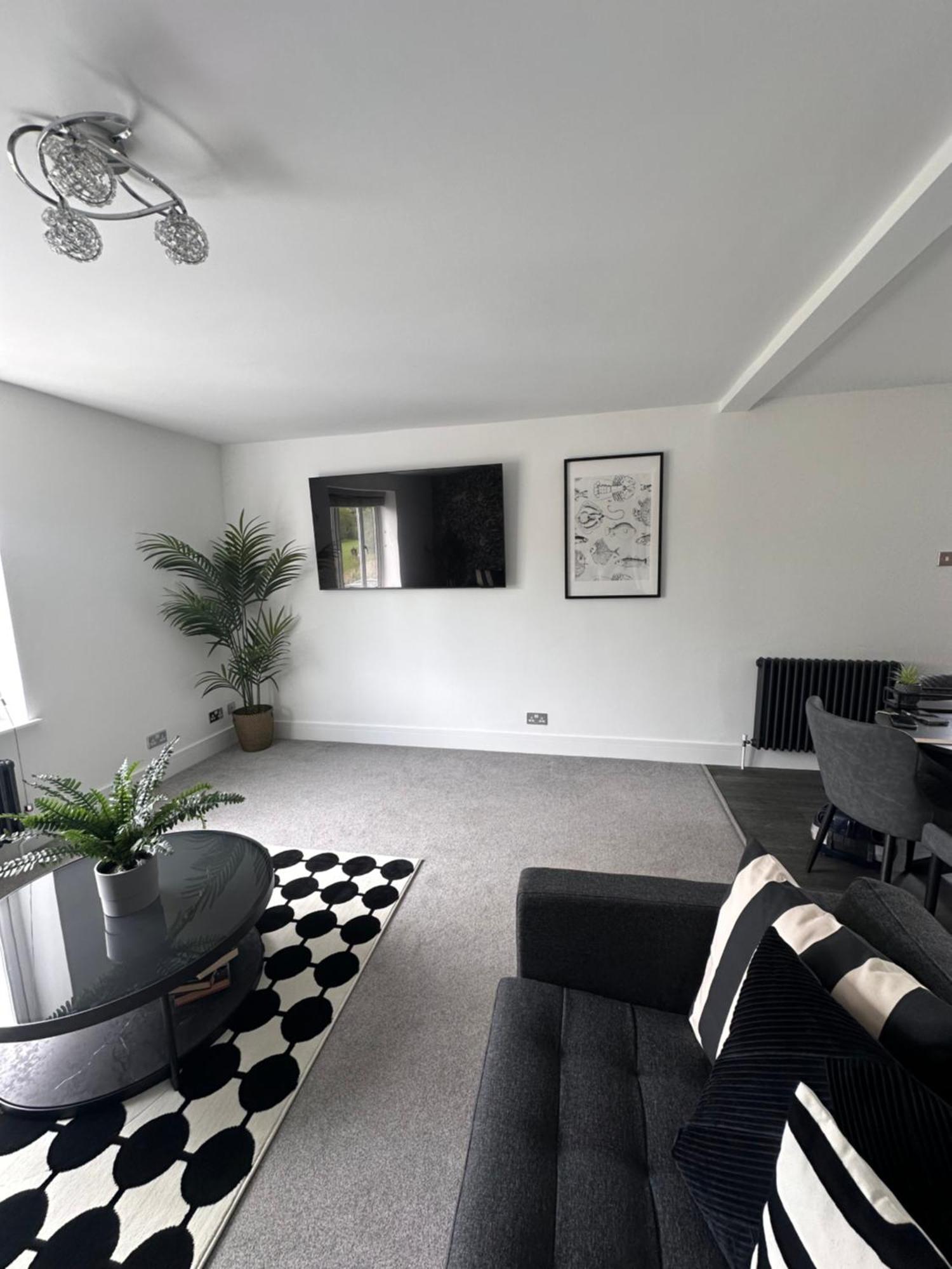 Meadow View * Stamford