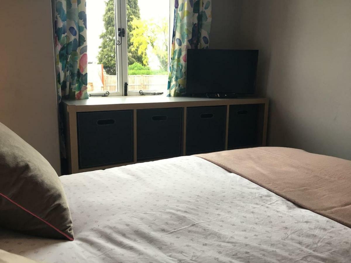 2 Bedroom With Parking Holiday home *