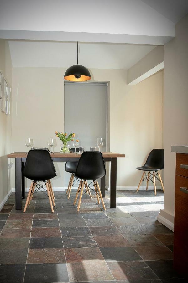 2 Bedroom With Parking Holiday home Stamford