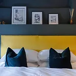 Rooms At The Exeter Arms Easton
